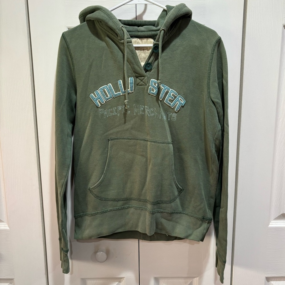 HOLLISTER Women’s Vintage Button V Neck Hooded Hoodie Sweatshirt - green, size L